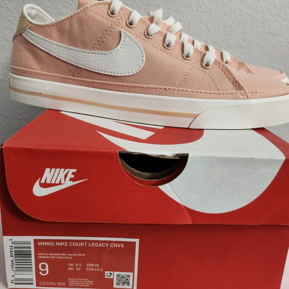Nike Court Legacy Women's Canvas